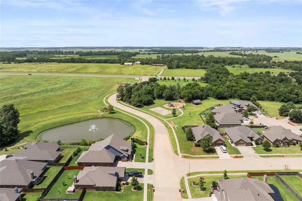 Photo 47 — 505 Swingman Road, Yukon, OK 73099