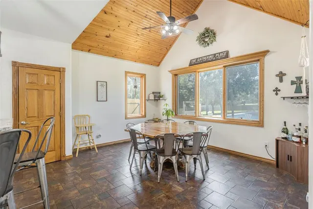 Photo 8 — 1400 E Eagle Nest Terrace, Mustang, OK 73064