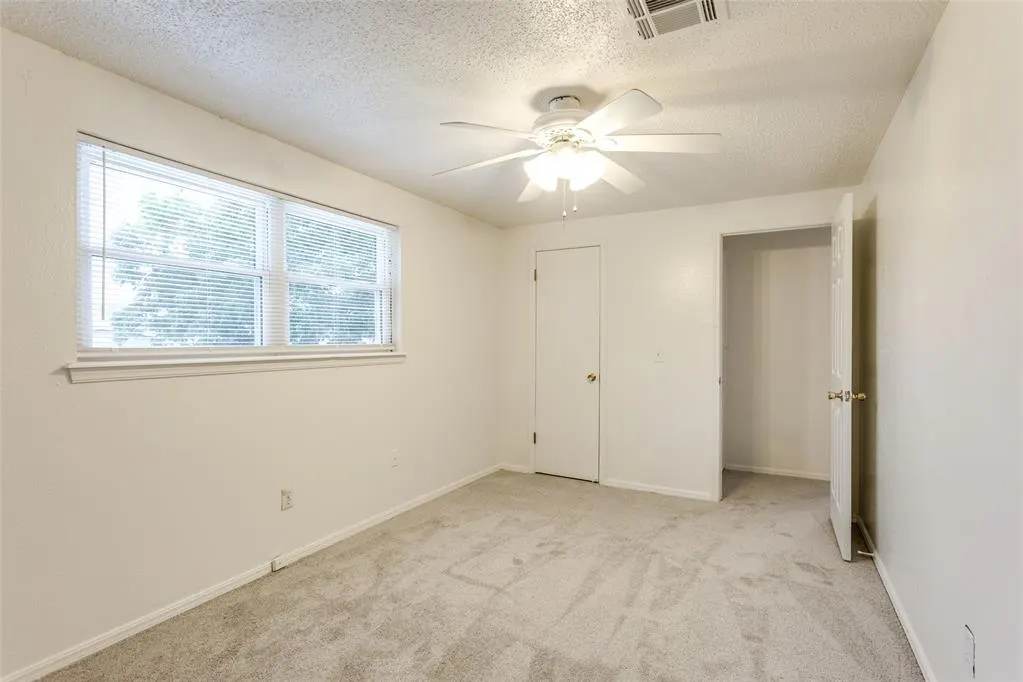 Photo 39 — 1013 6th Street, Moore, OK 73160