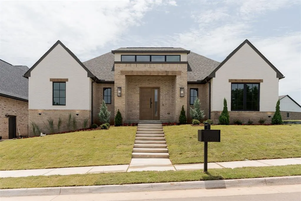 Photo 2 — 3424 Sardinia Way, Edmond, OK 73034