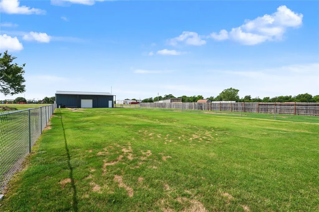 Photo 39 — 608 E Warren Road, Blair, OK 73526