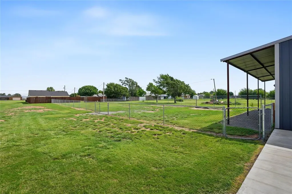 Photo 42 — 608 E Warren Road, Blair, OK 73526