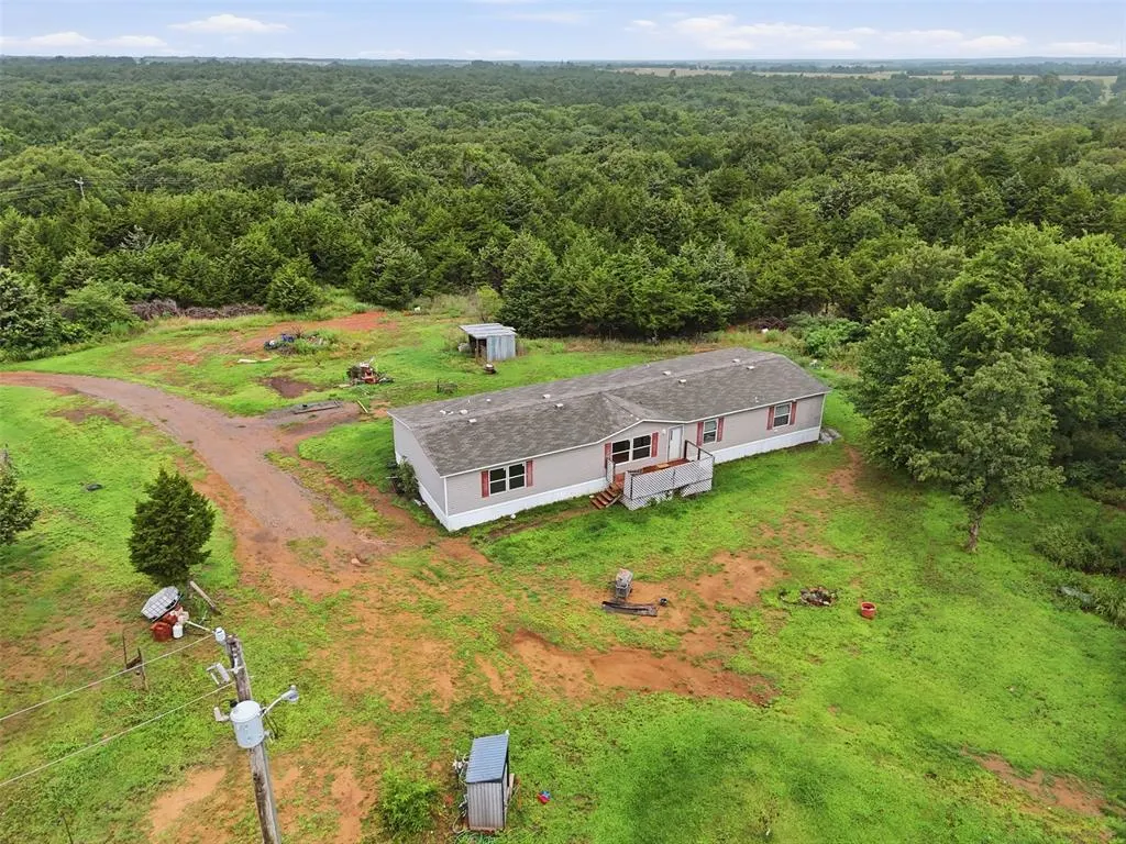 Photo 2 — 339040 E 770 Road, Tryon, OK 74875