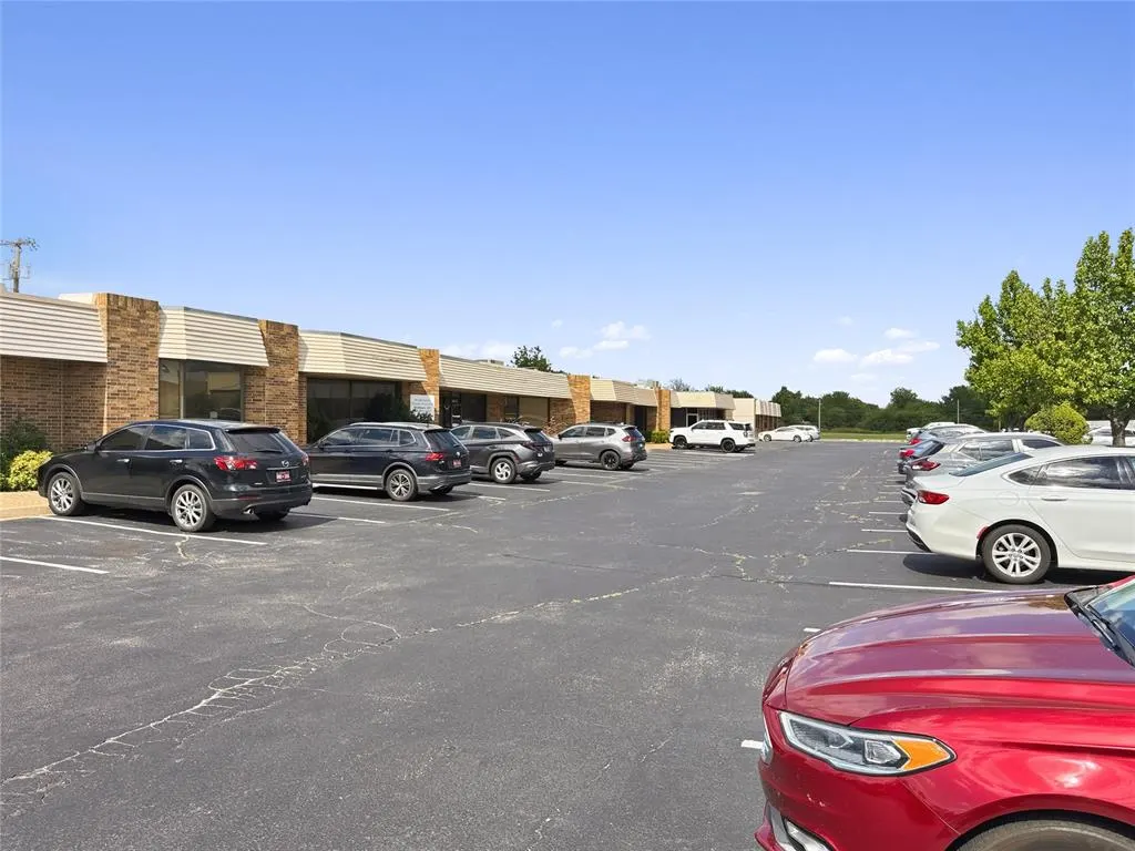 Photo 8 — 1212 S Air Depot Boulevard 31, Midwest City, OK 73110