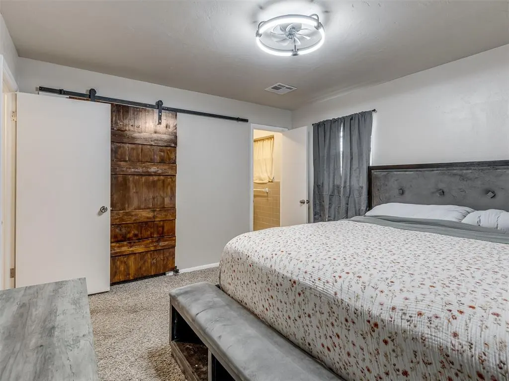 Photo 11 — 7013 NW 28th Street, Bethany, OK 73008