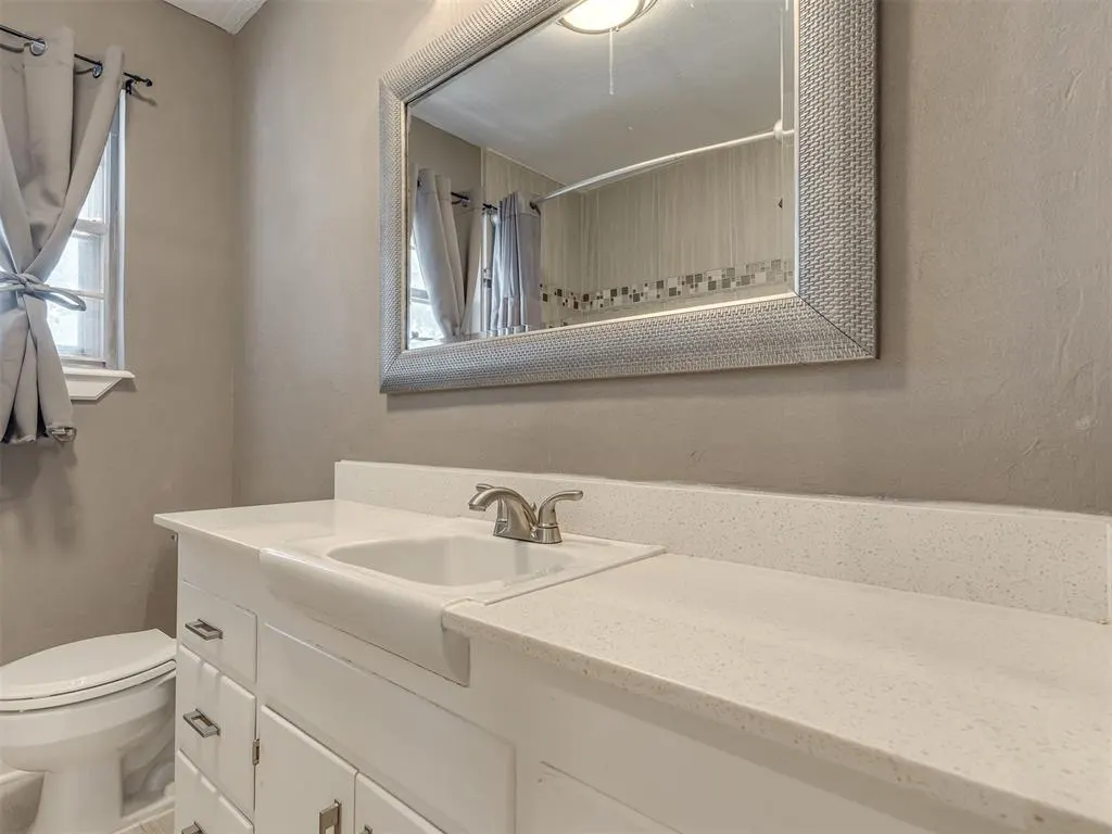 Photo 14 — 7013 NW 28th Street, Bethany, OK 73008