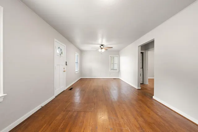 Photo 6 — 208 E 7th Street, Edmond, OK 73034