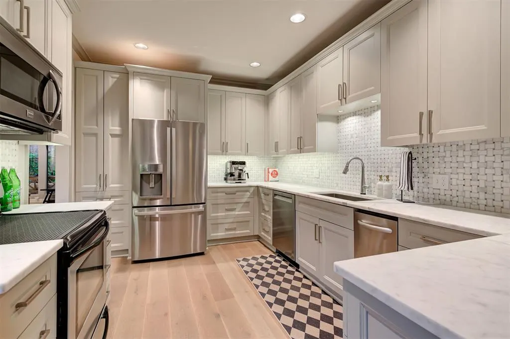 Photo 9 — 6208 Waterford Boulevard 107, Oklahoma City, OK 73118