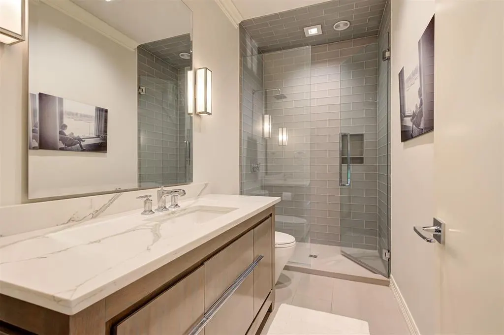 Photo 12 — 6208 Waterford Boulevard 107, Oklahoma City, OK 73118