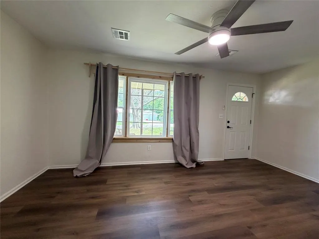 Photo 4 — 524 Georgia Street, Jones, OK 73049
