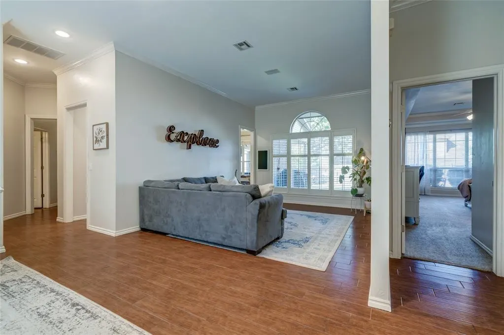 Photo 8 — 3608 Equestrian Court, Edmond, OK 73034