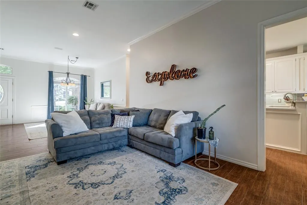 Photo 11 — 3608 Equestrian Court, Edmond, OK 73034