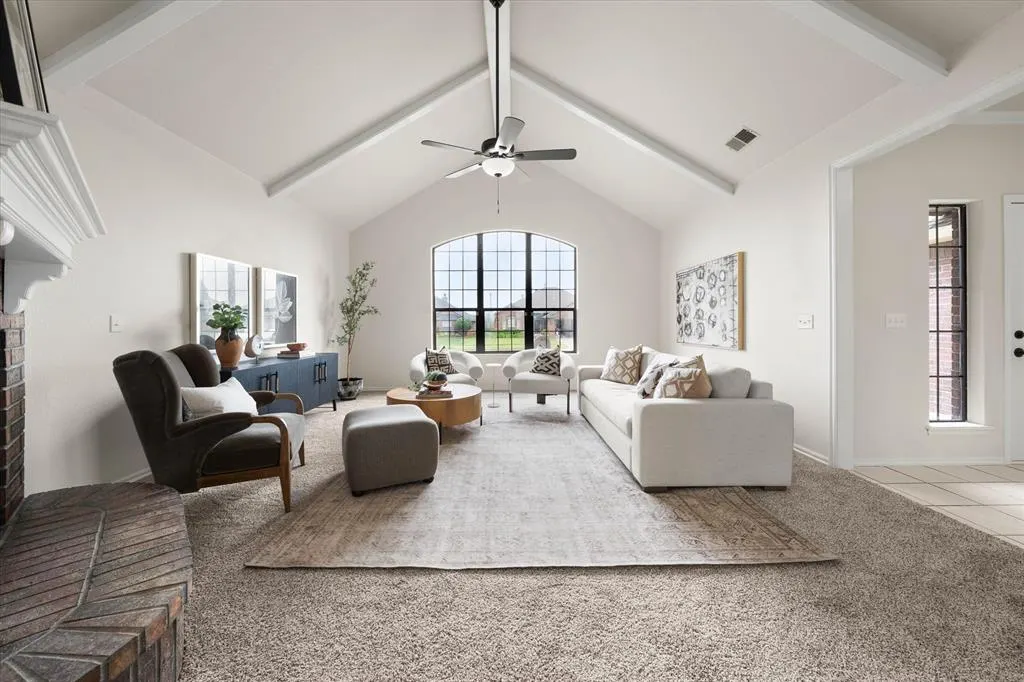 Photo 6 — 725 NE 20th Street, Moore, OK 73160