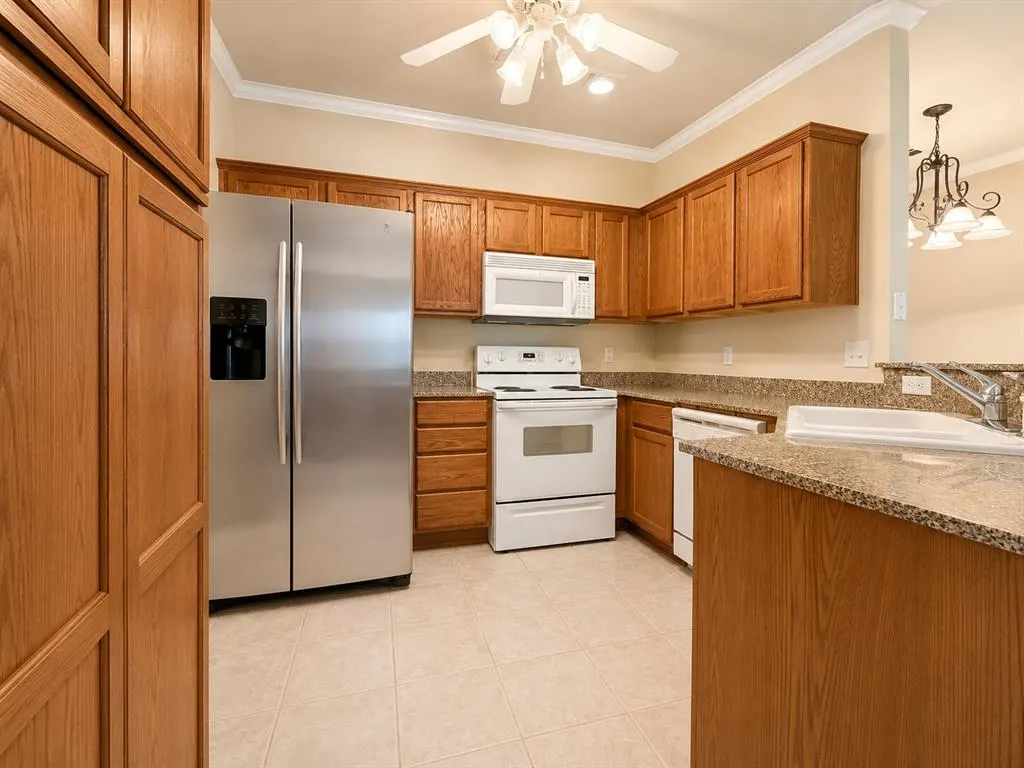Photo 5 — 4414 NW 32nd Place, Oklahoma City, OK 73112