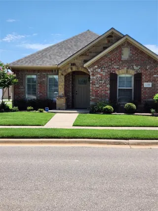 Sold home at 1250 Northridge Boulevard