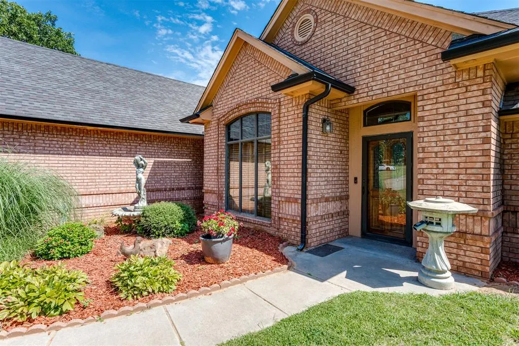 Photo 5 — 17441 Kenneth Lane, Choctaw, OK 73020