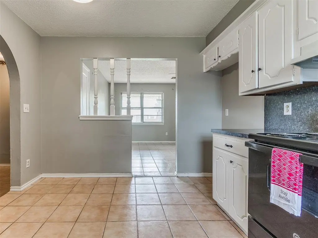 Photo 30 — 941 N Bradley Avenue, Oklahoma City, OK 73127