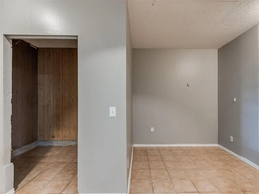 Photo 32 — 941 N Bradley Avenue, Oklahoma City, OK 73127