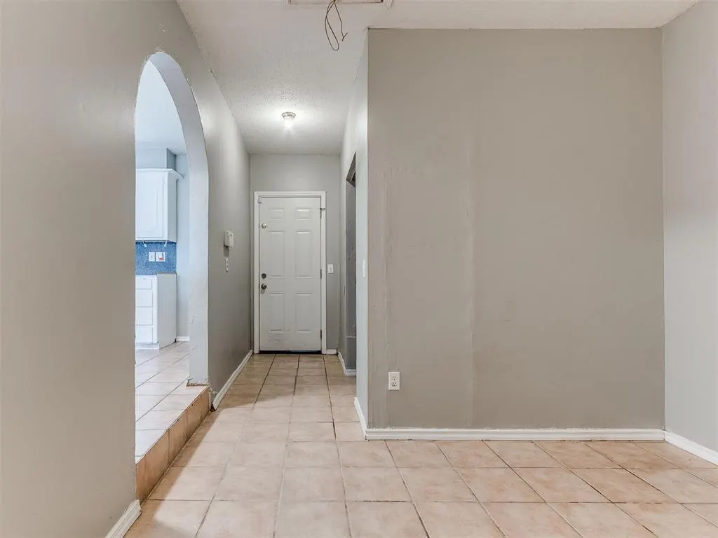 Photo 35 — 941 N Bradley Avenue, Oklahoma City, OK 73127