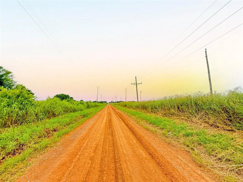 Photo 6 — 11500 Wagon Wheel Circle, Coyle, OK 73027