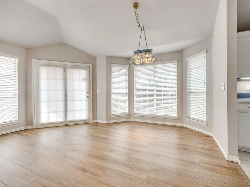 Photo 13 — 969 Pinebrooke Court, Norman, OK 73072
