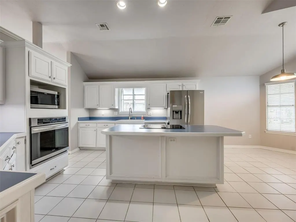 Photo 15 — 969 Pinebrooke Court, Norman, OK 73072