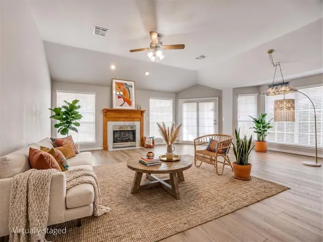 Photo 5 — 969 Pinebrooke Court, Norman, OK 73072