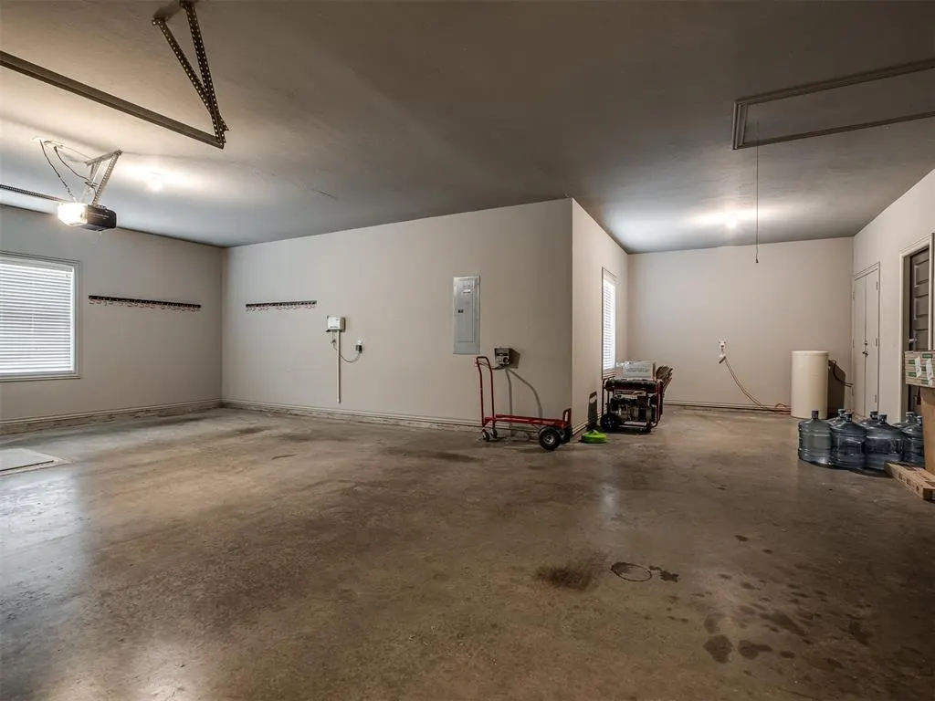 Photo 36 — 6901 SW 92nd Street, Oklahoma City, OK 73169