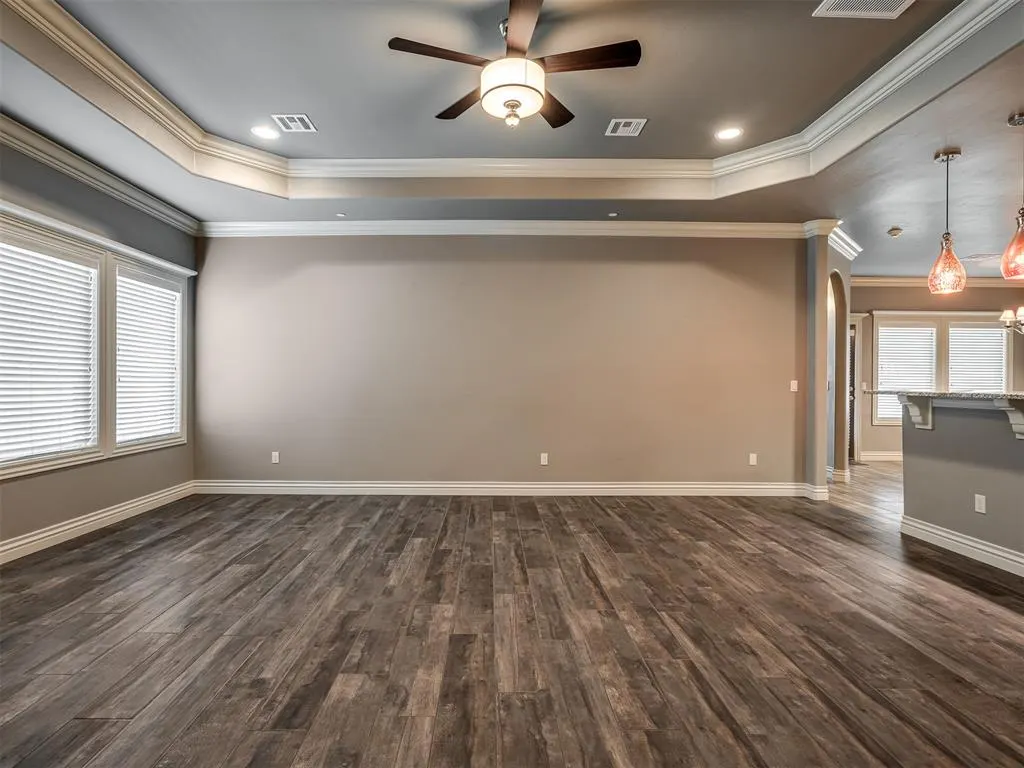 Photo 11 — 6901 SW 92nd Street, Oklahoma City, OK 73169