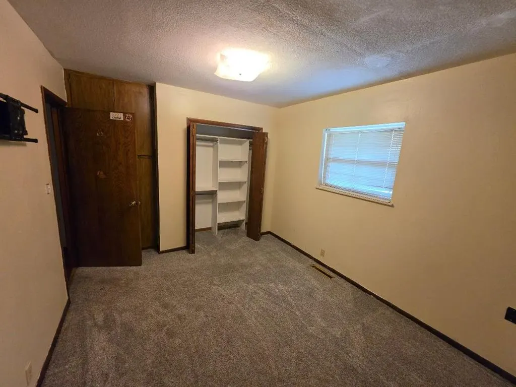 Photo 21 — 817 W Date Street, Okemah, OK 74859