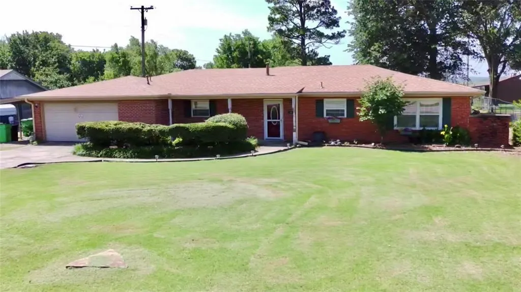 Photo 31 — 817 W Date Street, Okemah, OK 74859