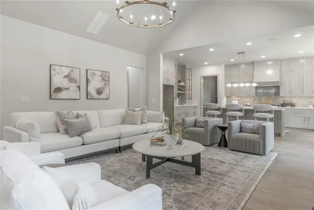 Photo 8 — 8020 Sacred Forest, Arcadia, OK 73007
