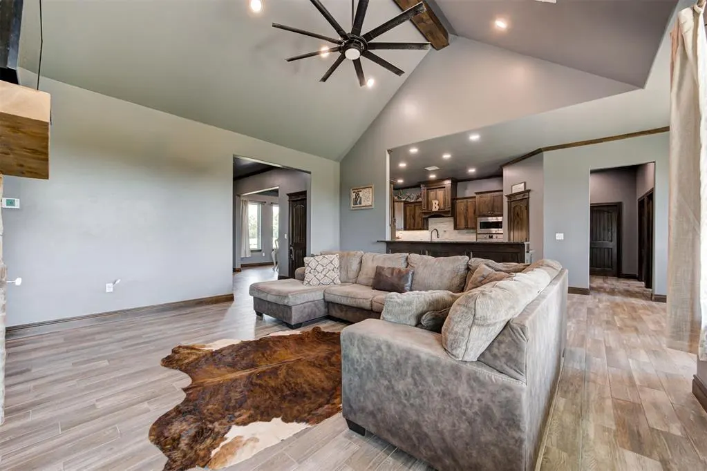 Photo 8 — 16554 Bethel Road, Shawnee, OK 74801
