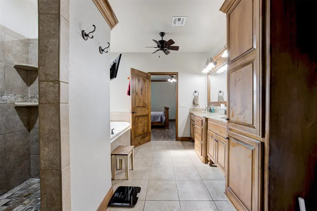 Photo 21 — 17100 SW 15th Street, El Reno, OK 73036