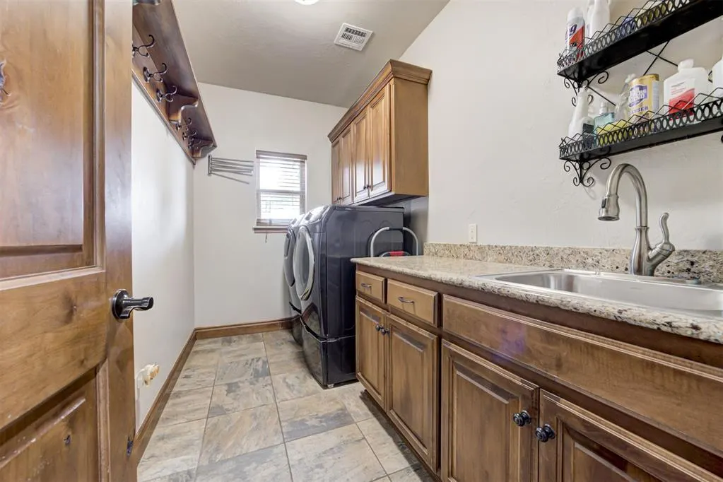 Photo 33 — 17100 SW 15th Street, El Reno, OK 73036