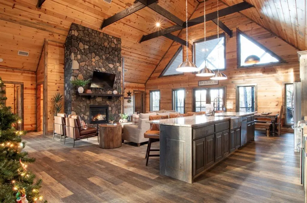 Photo 9 — 706 Red Berry Trail, Broken Bow, OK 74728