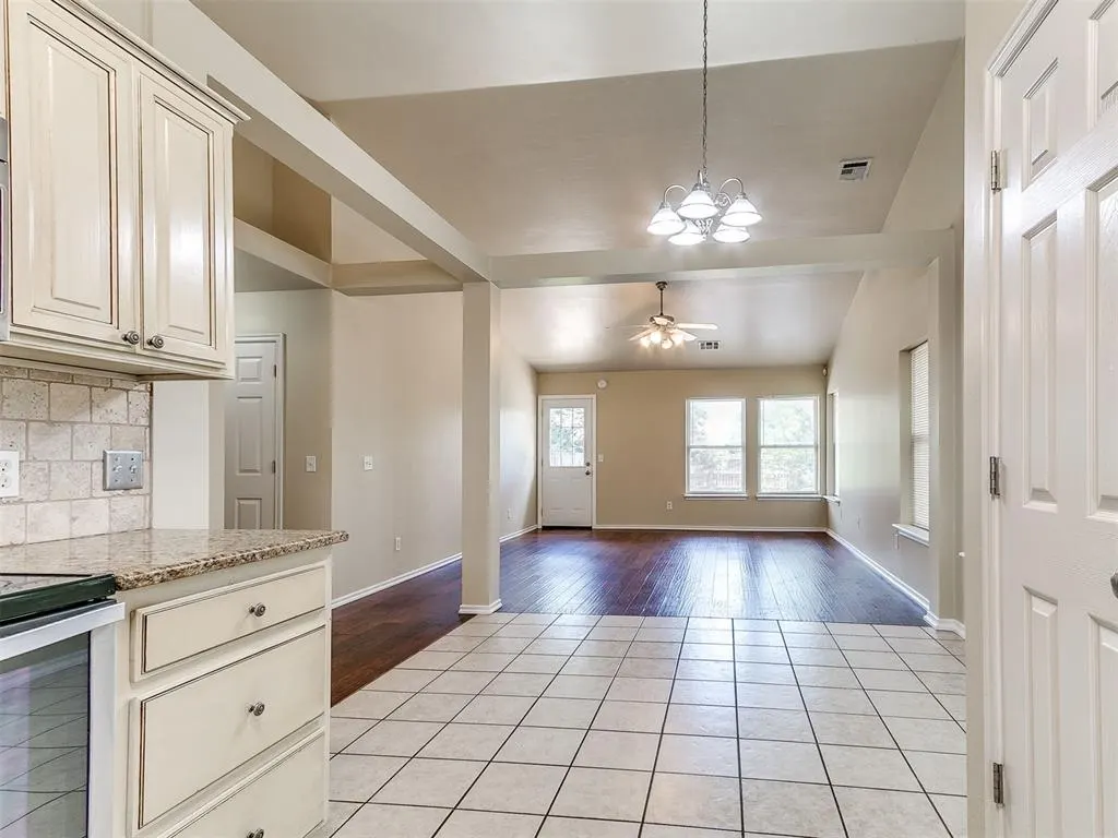 Photo 16 — 18100 Calle Way, Edmond, OK 73012