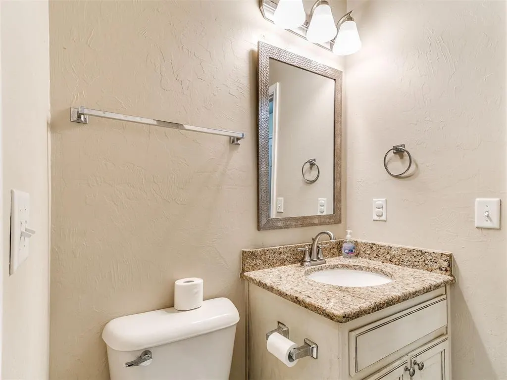 Photo 22 — 18100 Calle Way, Edmond, OK 73012
