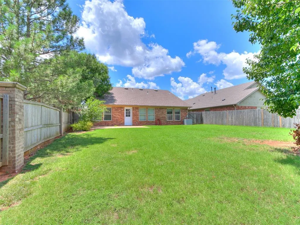 Photo 40 — 18100 Calle Way, Edmond, OK 73012