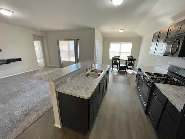 Photo 6 — 1909 E Moore Avenue, Stillwater, OK 74075