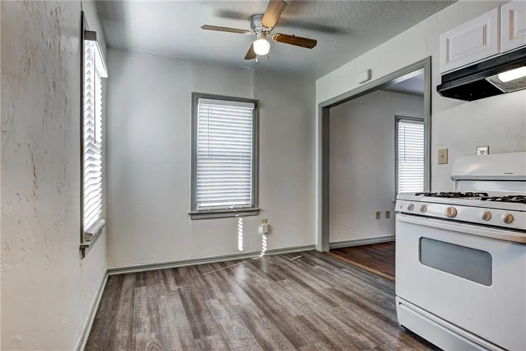 Photo 17 — 518 W 2nd Street, Edmond, OK 73003