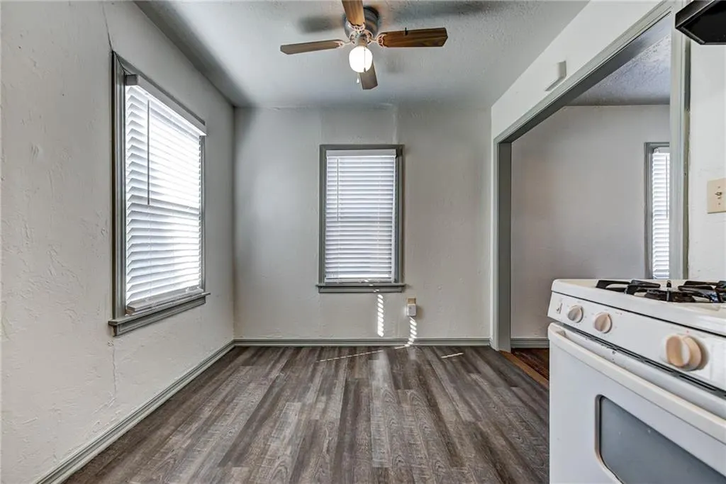 Photo 18 — 518 W 2nd Street, Edmond, OK 73003