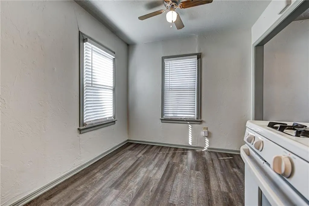 Photo 19 — 518 W 2nd Street, Edmond, OK 73003