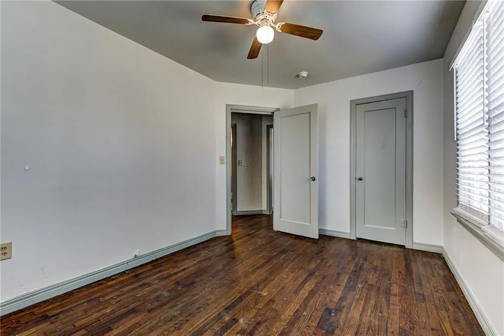 Photo 21 — 518 W 2nd Street, Edmond, OK 73003