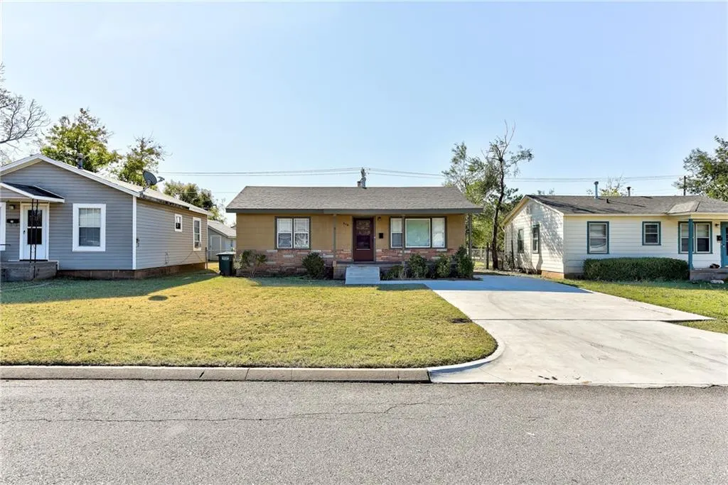 Photo 3 — 518 W 2nd Street, Edmond, OK 73003