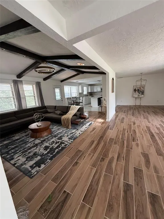 Photo 8 — 10813 Quail Circle, Oklahoma City, OK 73120