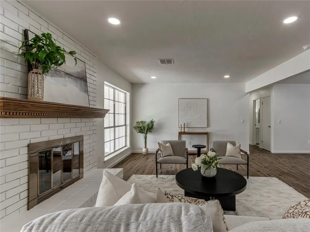 Photo 7 — 6724 Cherry Place, Oklahoma City, OK 73127