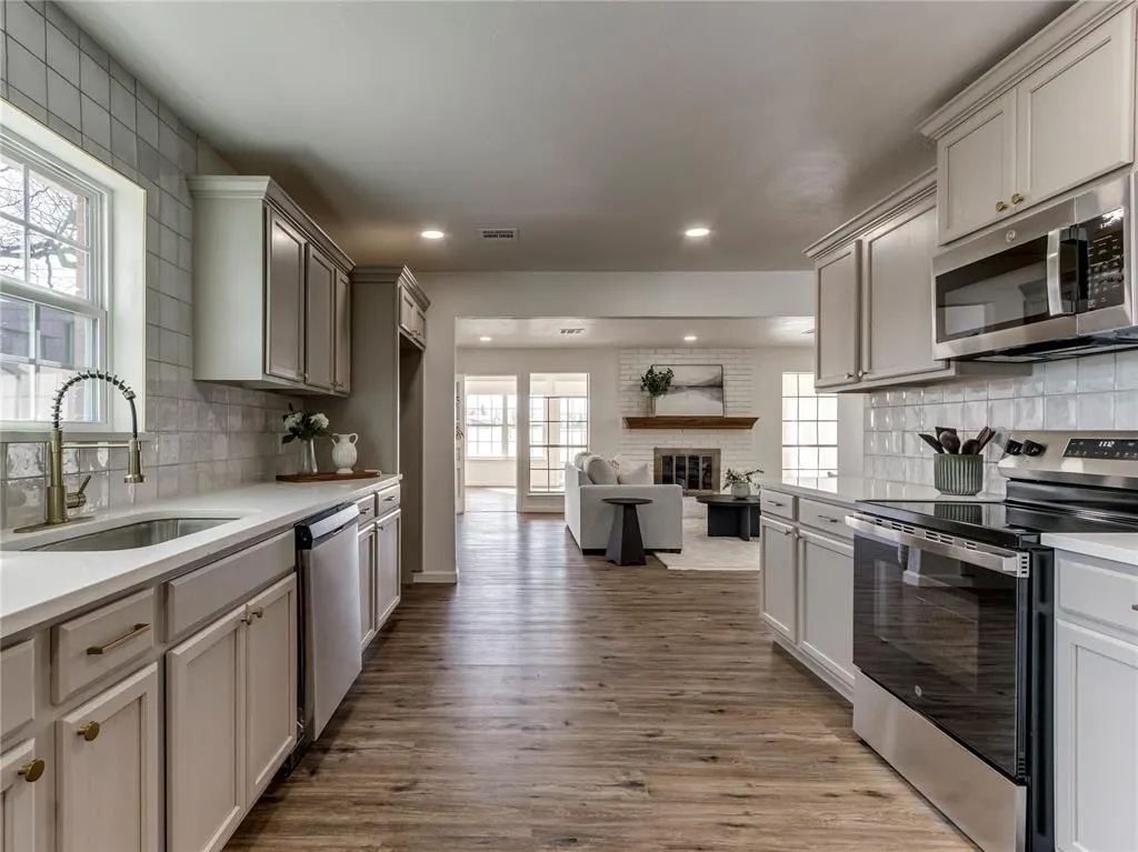 Photo 14 — 6724 Cherry Place, Oklahoma City, OK 73127