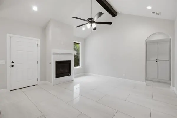 Photo 8 — 617 NW 95th Street, Oklahoma City, OK 73114