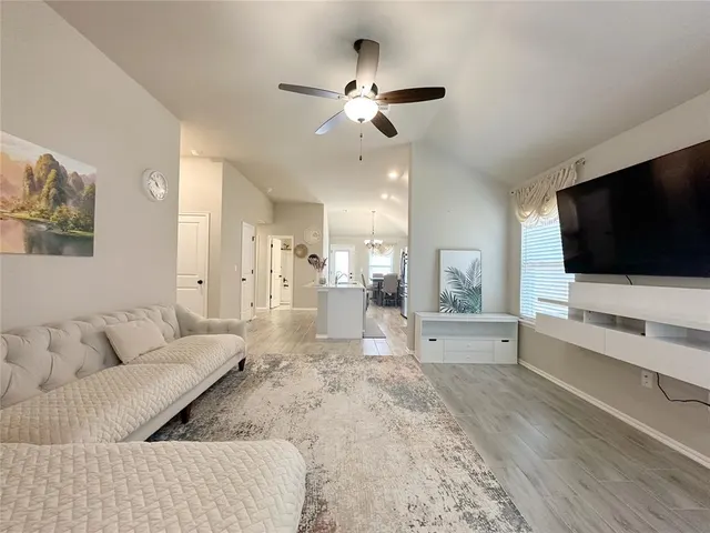 Photo 7 — 3813 Central Park Drive, Moore, OK 73160